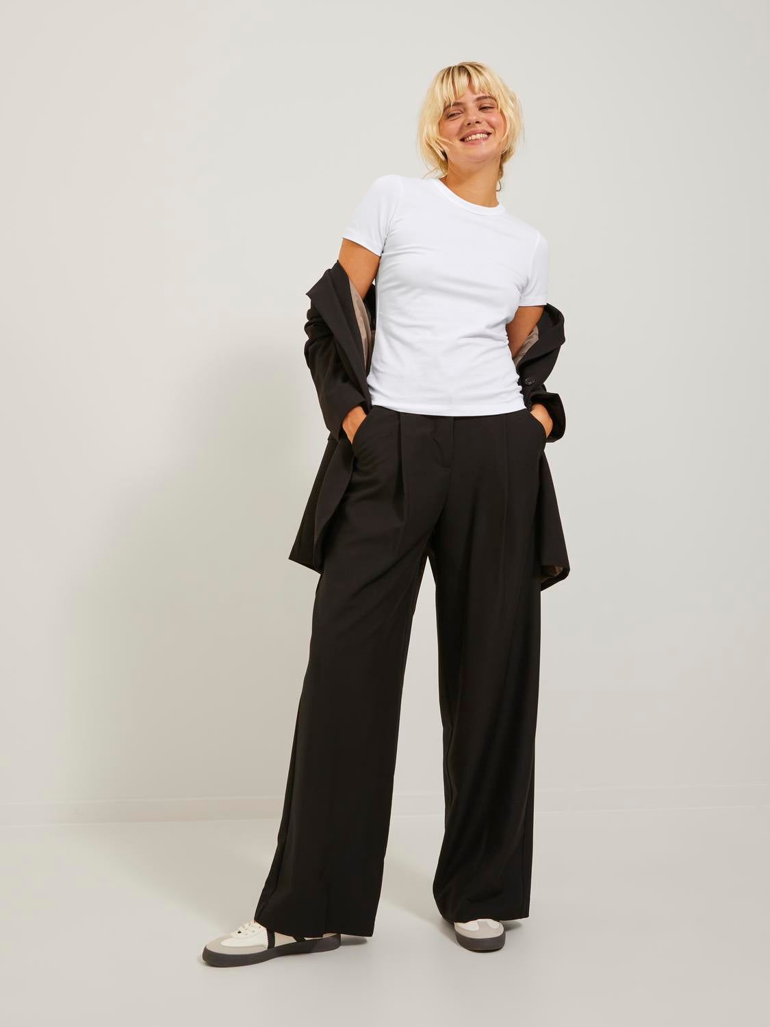 JXGIGI T-Shirt - Bright White